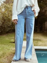 Cargar imagen en el visor de la galería, Jeans Peumo Celeste (ch1)