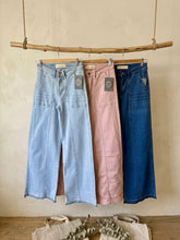 Cargar imagen en el visor de la galería, Jeans Peumo Rosado (ap)