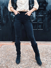 Cargar imagen en el visor de la galería, Legging Jeans Negro (ch2)