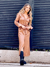 Cargar imagen en el visor de la galería, Vestido Abby Beige (ap1)