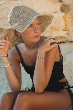 Cargar imagen en el visor de la galería, Lucca BE-S-8537 (Negro, Hueso, Dorado) de Mishky
