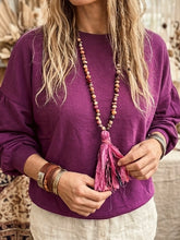 Cargar imagen en el visor de la galería, Collar Pompom Fucsia
