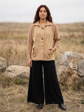 Cargar imagen en el visor de la galería, Abrigo Grace Camel
