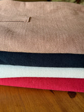 Cargar imagen en el visor de la galería, Poncho Nudo Burdeo
