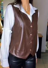 Cargar imagen en el visor de la galería, Gilet Texas Chocolate (ap)
