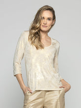 Cargar imagen en el visor de la galería, Polera Bea Beige
