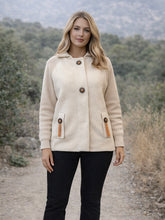 Cargar imagen en el visor de la galería, Abrigo Grace Crudo
