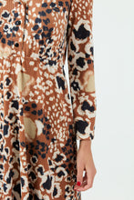 Cargar imagen en el visor de la galería, Vestido Kaya Camel/Crudo (ap)
