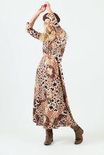 Cargar imagen en el visor de la galería, Vestido Kaya Camel/Crudo (ap)
