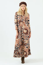 Cargar imagen en el visor de la galería, Vestido Kaya Camel/Crudo (ap)
