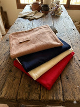 Cargar imagen en el visor de la galería, Poncho Nudo Camel (ap)
