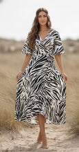 Cargar imagen en el visor de la galería, Vestido Dakar
