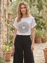 Cargar imagen en el visor de la galería, Blusa Toscana Blanca
