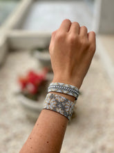 Cargar imagen en el visor de la galería, Pulsera Rays de Mishky
