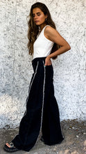 Cargar imagen en el visor de la galería, PALAZZO JULIA NEGRO/BLANCO
